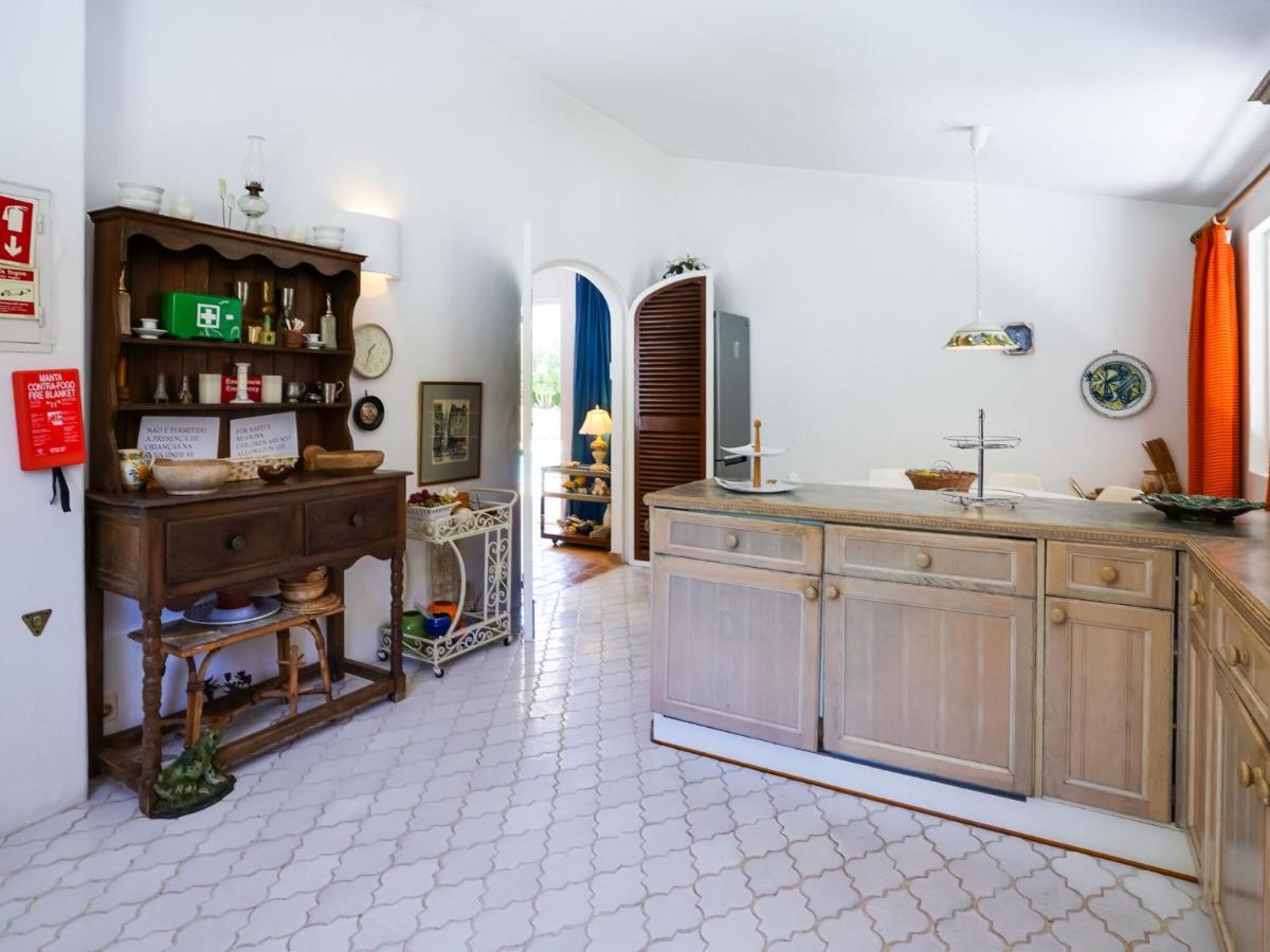 Roofed Villa In Albufeira With Private Swimming Pool Olhos de Αgua Δωμάτιο φωτογραφία